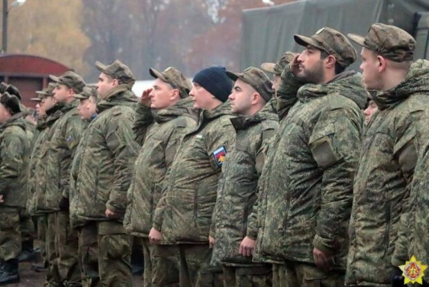 Російським «мобікам» роздають порносюрпризи для мотивації (Відео)