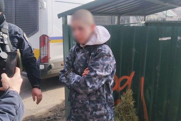У Луцьку затримали жінку, яка малювала мітки