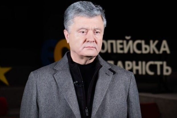 Армія, яка витримала удар російського агресора, переживе і мишачу вовтузню тилових пацюків – Петро Порошенко