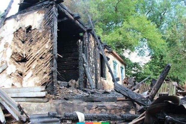 На Ківерцівщині невідомі підпалили хату