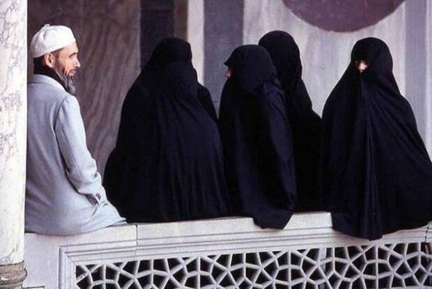 «У кожного з нас є «4 дружини», але любимо ми тільки трьох…»