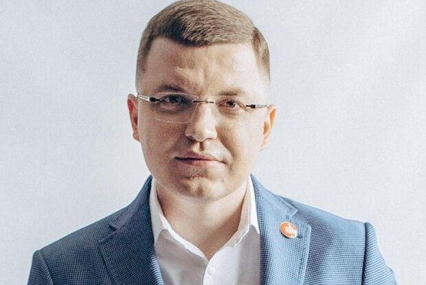 ТАРАС ШКІТЕР ПРИВІТАВ МЕДИКІВ ЛУЦЬКА: міська клінічна лікарня поповнилася новою технікою*