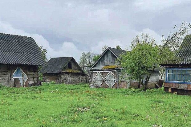 Волинянка розповіла, як у війну, якраз на Чесного Хреста, волинське село спалили