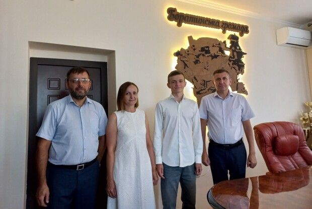 Випускник з Волині отримав премію за блискучі знання з англійської