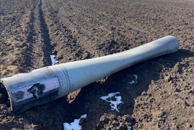 Після нічного масованого обстрілу росії у Молдові знову знайшли шматок ракети