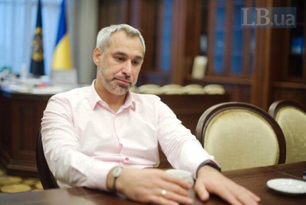 Колишній Генпрокурор Рябошапка заявив, що Зеленський обговорював «справи Порошенка» з керівниками правоохоронних органів 