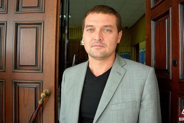 Полковника поліції, колишнього заступника начальника борців з організованою злочинністю на Волині, злапали п'янезним за кермом розкішного позашляховика Mercedes G 63 AMG (Відео)
