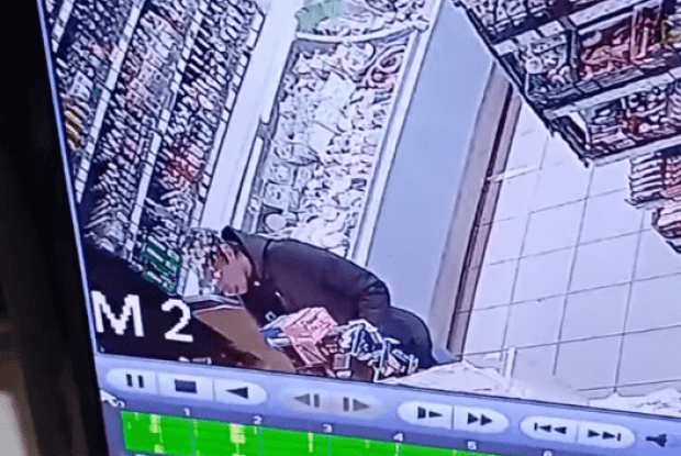 У Луцьку злодій викрав у дитини банківську картку (Відео)