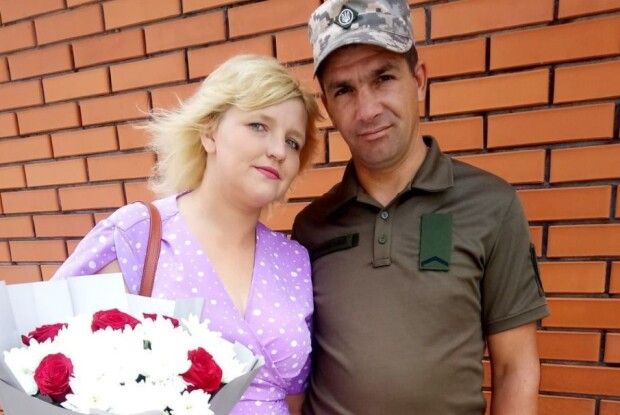 Воїн з Рівненщини приїхав з передової, щоб побратися з коханою (Фото)