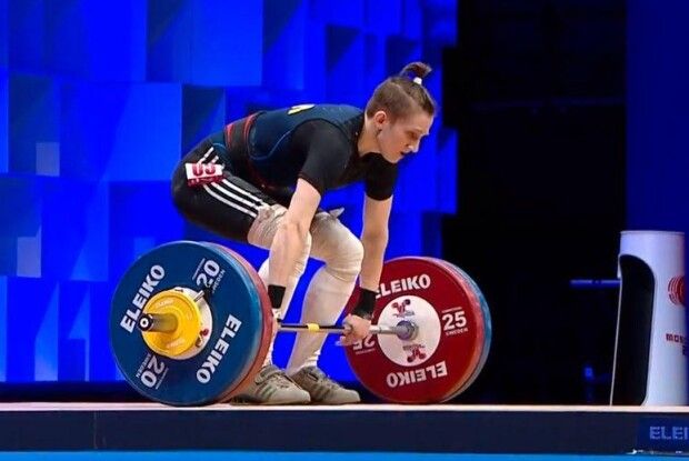 Українка Каміла Конотоп виборола відразу три золотих нагороди на Чемпіонаті Європи з важкої атлетики, який проходить в Москві