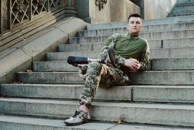  Молодий ветеран війни знявся у кліпі відомого рок-гурту (Відео)