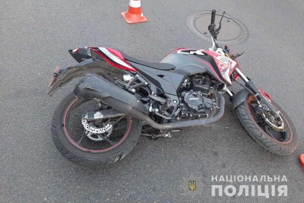 У Луцьку водій «Форда» збив мотоцикліста (Фото)