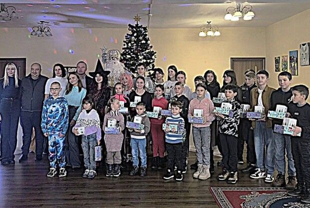 Волинські лісівники передали дітворі подарунки від святого Миколая (Фото)