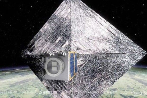 Розпочинається генеральне прибирання... у космосі! (відео)