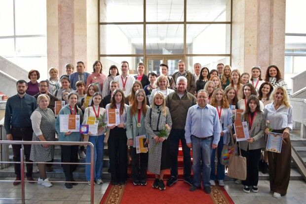 Юних науковців з Волині відзначили в ОВА