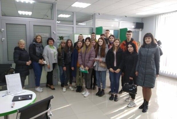 У Горохові студенти навчалися в Приватбанку