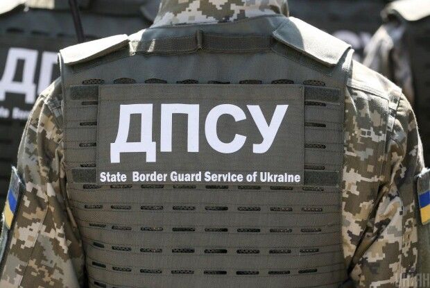 Нападниками, які побили українських прикордонників і відібрали у них табельну зброю, виявилися співробітники СБУ