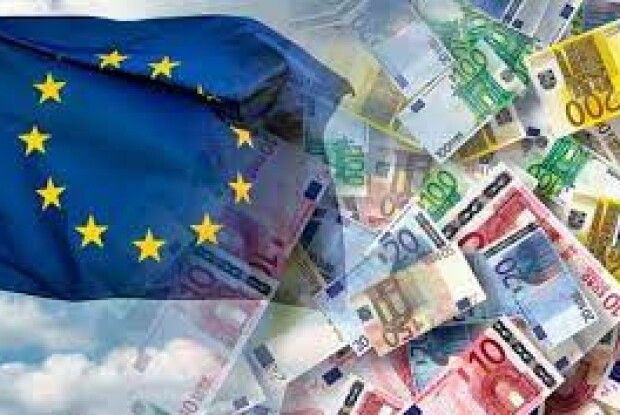 ЄС виділив Україні 4 млрд євро підтримки напередодні Дня незалежності