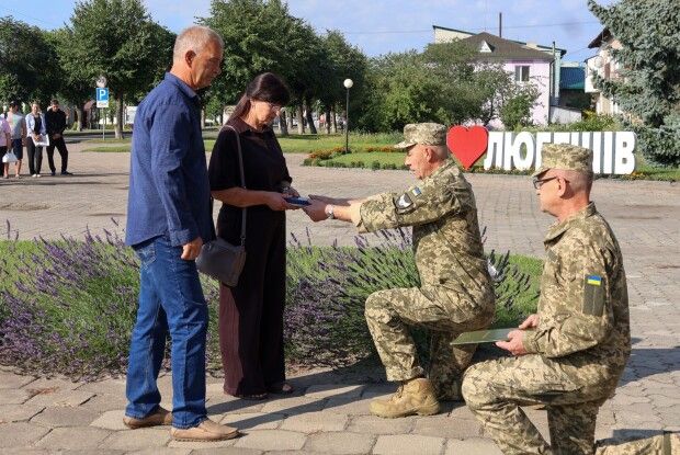 Рідним загиблого Героя з Волині вручили його посмертну нагороду