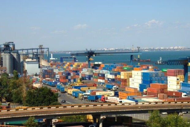 ДБР «кришує» контрабанду на Одеській митниці