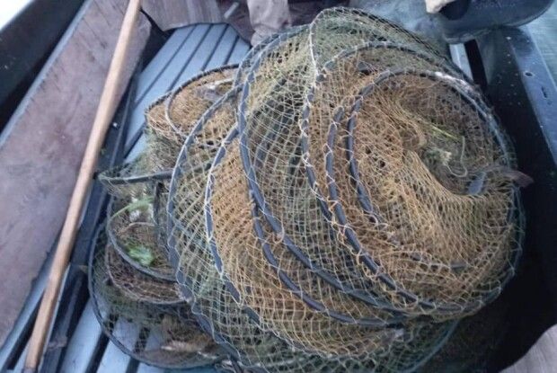 На водоймах Волині вилучили незаконні знаряддя лову (Фото)