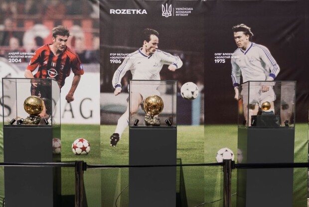 Завтра в обласному центрі Волині можна буде побачити три «Золоті мʼячі» Блохіна, Бєланова і Шевченка