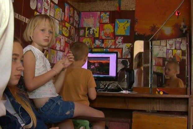 Чому в Луцькраді не можуть допомогти сім'ї, яка просила в Зеленського квартиру (Фото, відео)