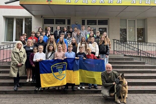 Луцькі школярі підтримали воїнів 100 ОМБр на Донеччині