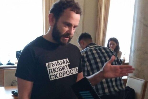 Дітище Дубінського атакує компанію «Рошен», яка фінансує ЗСУ – Ар’єв спрямував запит в СБУ
