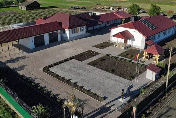 І лукашенко такому позаздрив би: на Волині прикордонники презентували дві оновлені застави на кордоні з білоруссю