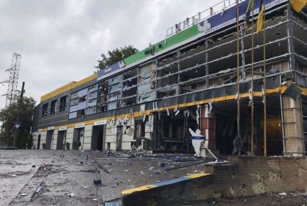 Українське місто знову розбудили потужні вибухи