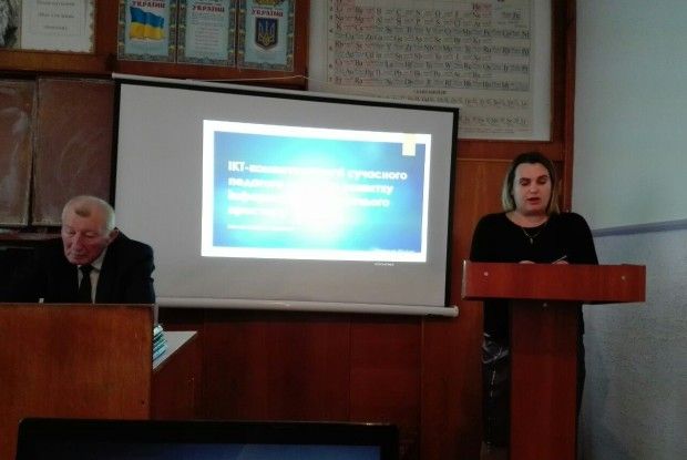 Комп'ютерну грамотність педагогів Камінь-Каширського ВПУ обговорили на педраді