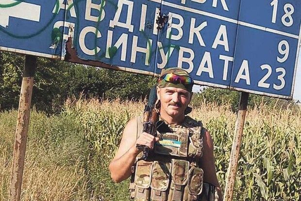 Справжній батько: Микола Метлинський під час ворожого обстрілу прикрив своїм тілом доньку
