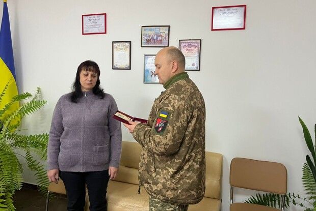 Посмертну нагороду Героя з Волині вручили його дружині