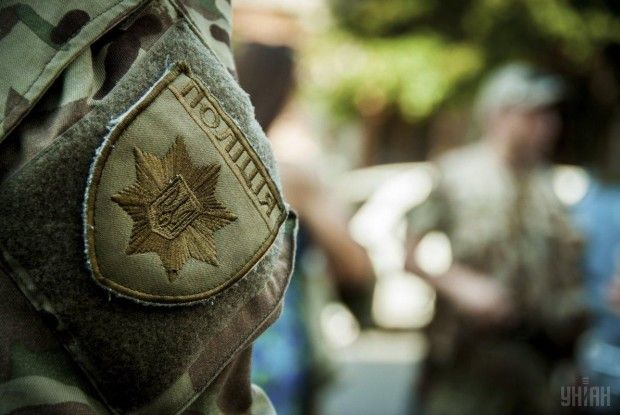 Поліція взяла під цілодобову охорону окружні виборчкоми