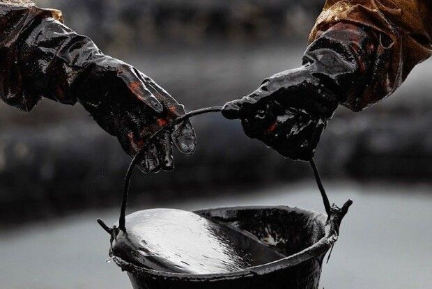 росія у 2022 році матиме 285 мільярдів доларів доходу від нафти і газу 