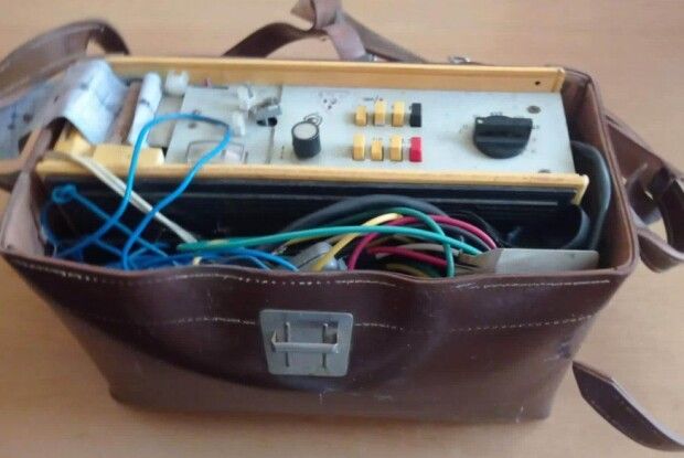 Дотик до історії медицини: у музей на Волині передали унікальні речі відомої лікарки