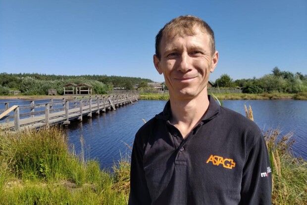 Герой-рятувальник, який дістав з води 10-річного хлопчика, – талановитий коваль (Фото)