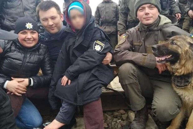 Матвійка, якого шукали всі, крім рідної матері, вирішили не повертати до горе-неньки