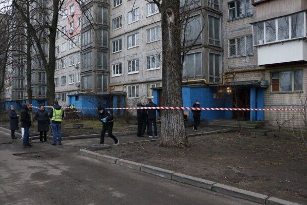 Втретє випав з балкона п’ятого поверху… і залишився живим