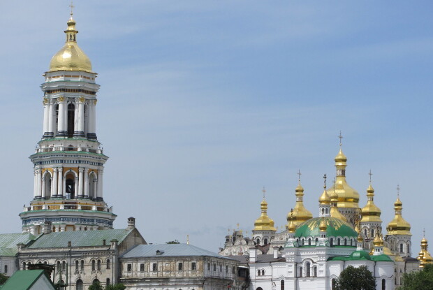 В московському патріархаті заявили, що їх не пускають до мощей в лаврі (Відео)