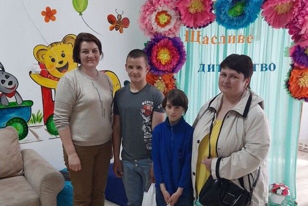 Громада на Волині вручила подарунки дітям без батьківського піклування (Фото)
