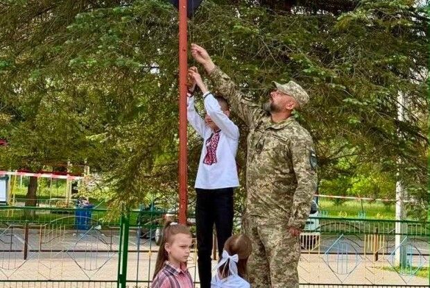 У селищі біля Луцька відбулось підняття прапора Надії