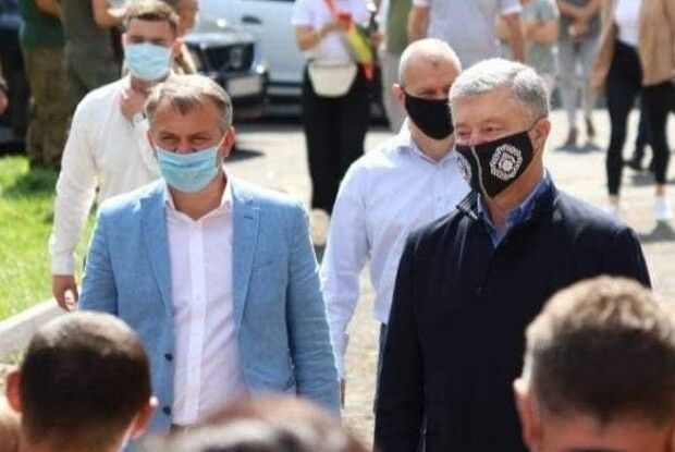 Порошенко у Дрогобичі: санкції від Росії – як відзнака за оборону України