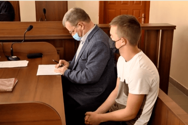 16-річний хлопець до смерті побив 44-річного сусіда