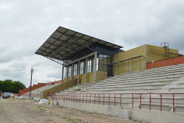 У Ковелі наближається до завершення перший етап реконструкції стадіону «Локомотив»