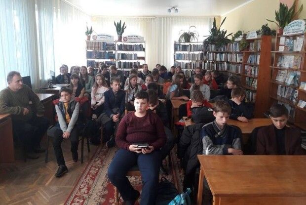 У Локачах показали «Дітей за гратами»