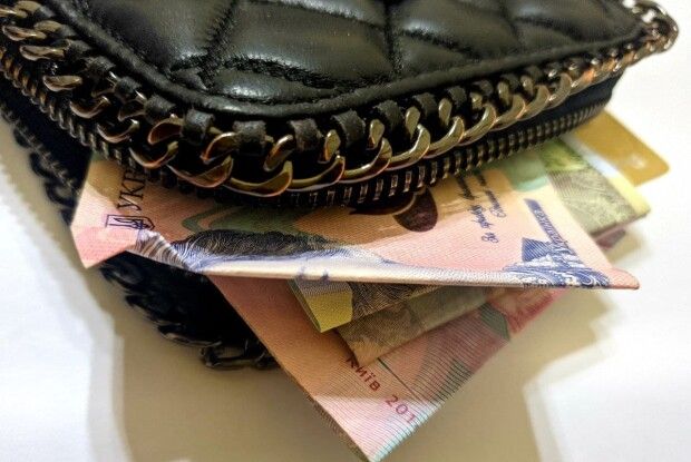 В Україні пропонують підвищити «мінімалку»: коли і наскільки