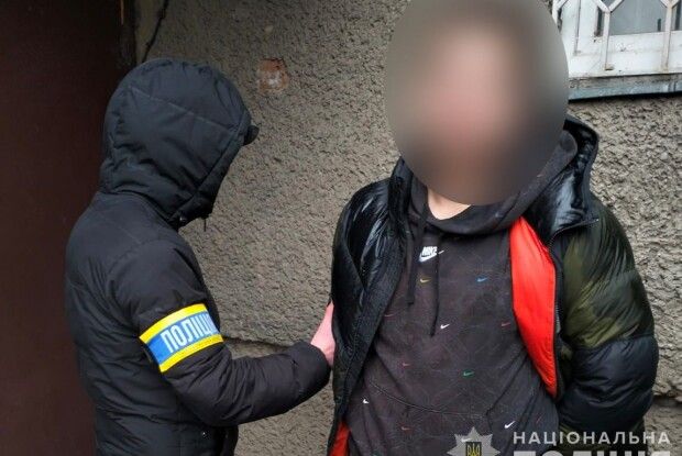 У Луцьку затримали ще двох наркозбувачів (Фото)