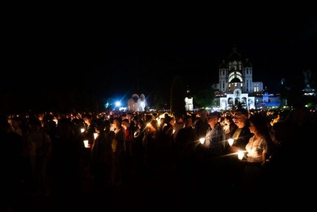 Величне дійство: Петро Порошенко взяв участь у Всеукраїнській Зарваницькій прощі (Фото, Відео)